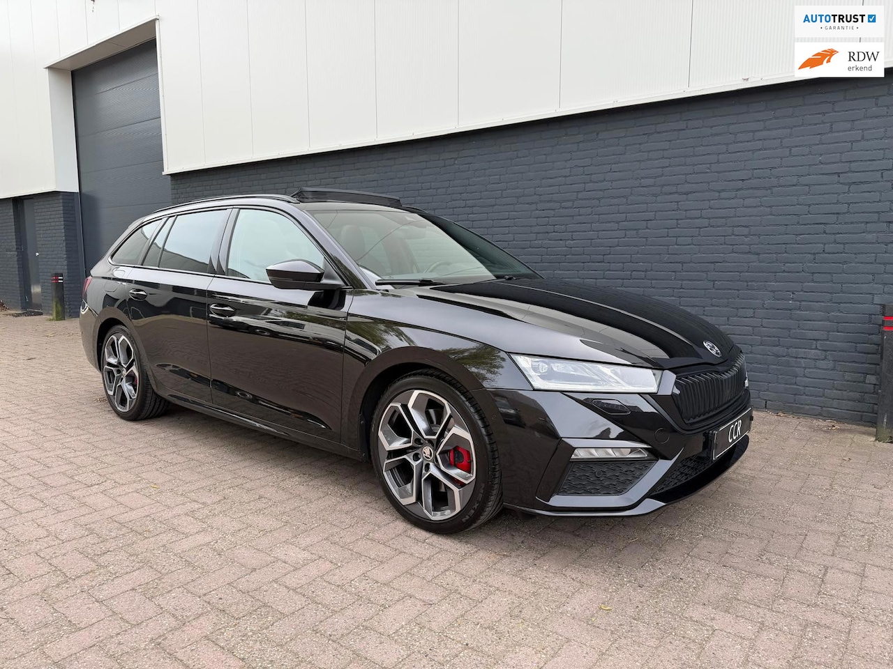 Skoda Octavia Combi - 2.0 TSI DSG 245PK PANO ACC HUD LEER - AutoWereld.nl