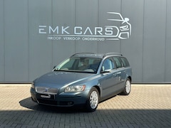 Volvo V50 - 2.4 Momentum / Automaat / Leer / PARKSEN