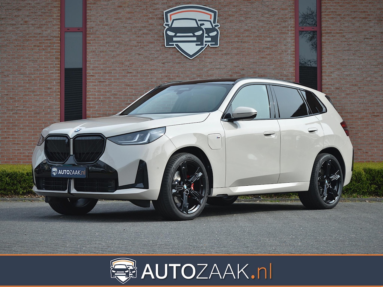 BMW X3 - 30e xDrive M Sport Pro | Premium | Individual - AutoWereld.nl