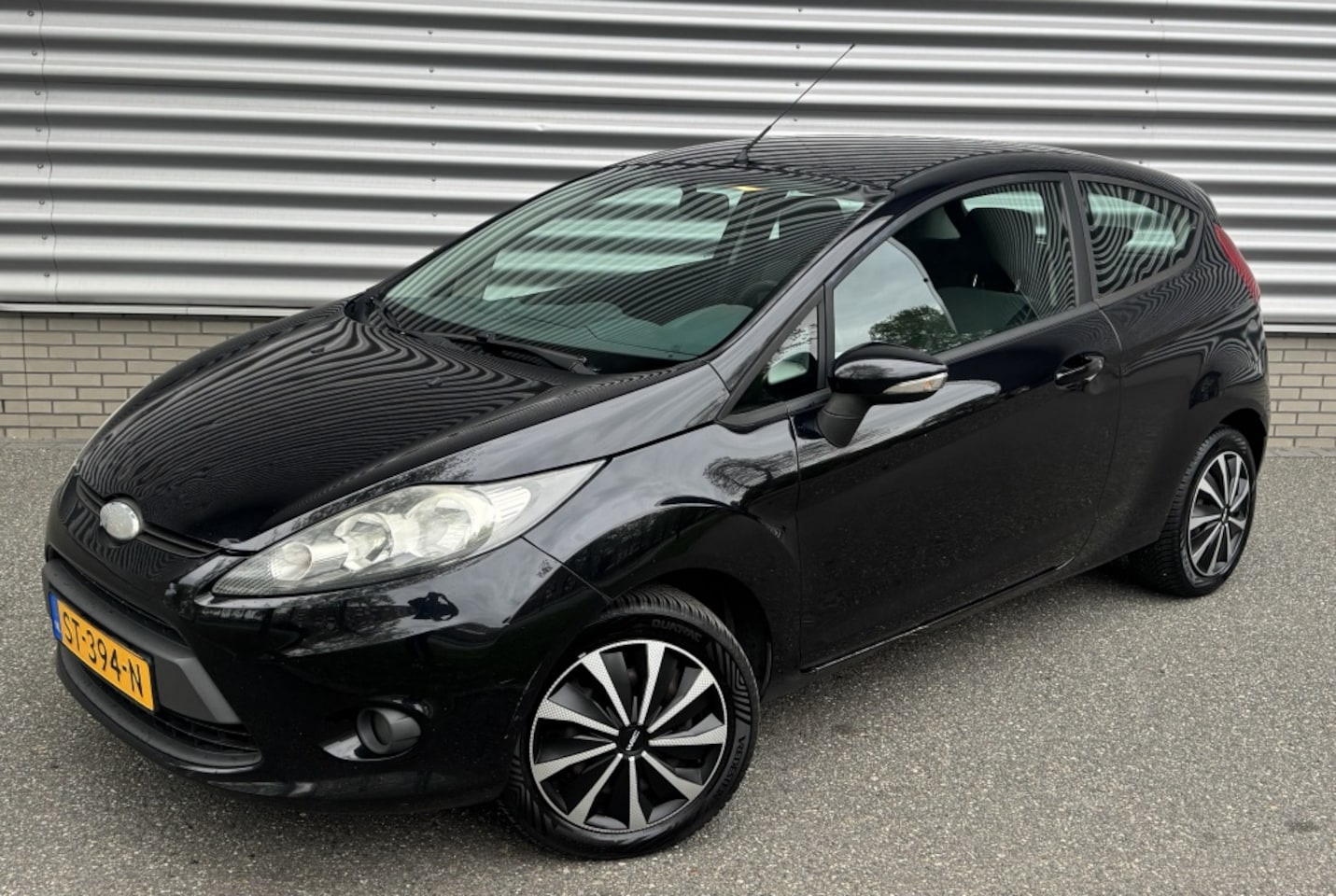 Ford Fiesta - 1.25 Nwe D riem | Airco | APK - AutoWereld.nl