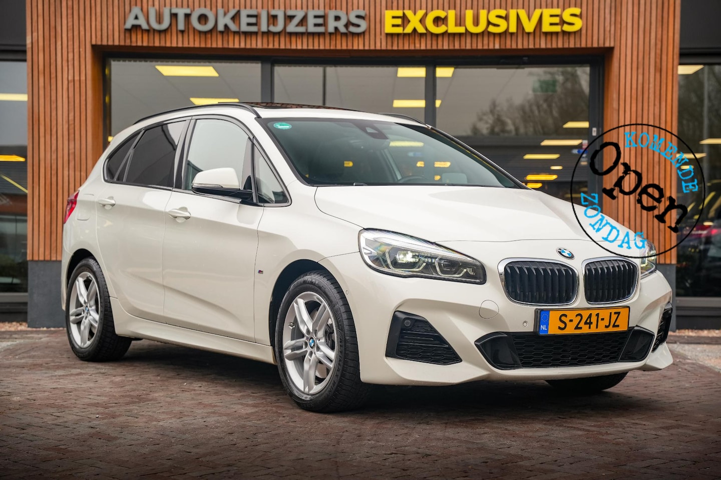BMW 2-serie Active Tourer - 225xe iPerformance High Executive M Pakket Camera Pano HUD Clima Cruise Leer 17"LM - AutoWereld.nl