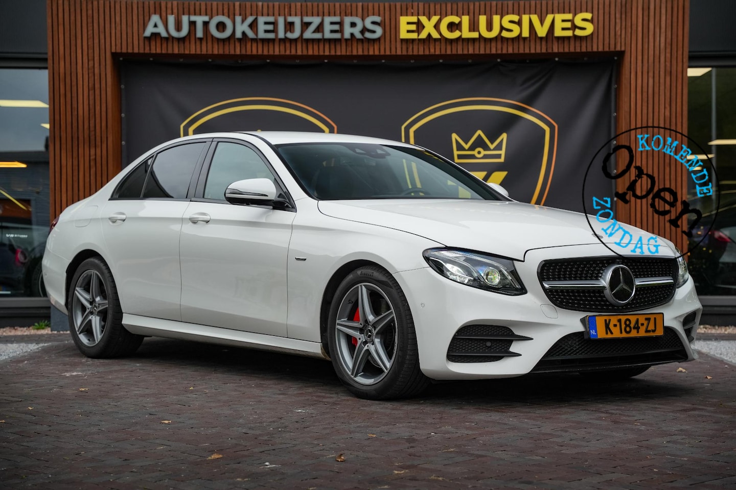 Mercedes-Benz E-klasse - 300 d Sport Edition AMG WideScreen Adapt. Cruise Memory Ambient Trekhaak - AutoWereld.nl