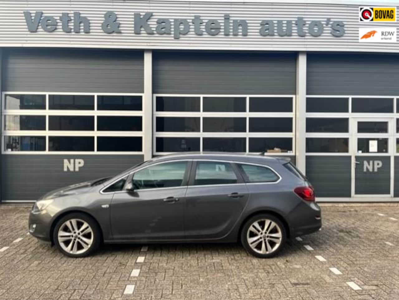 Opel Astra Sports Tourer - 1.4 Turbo Sport 1.4 Turbo Sport - AutoWereld.nl