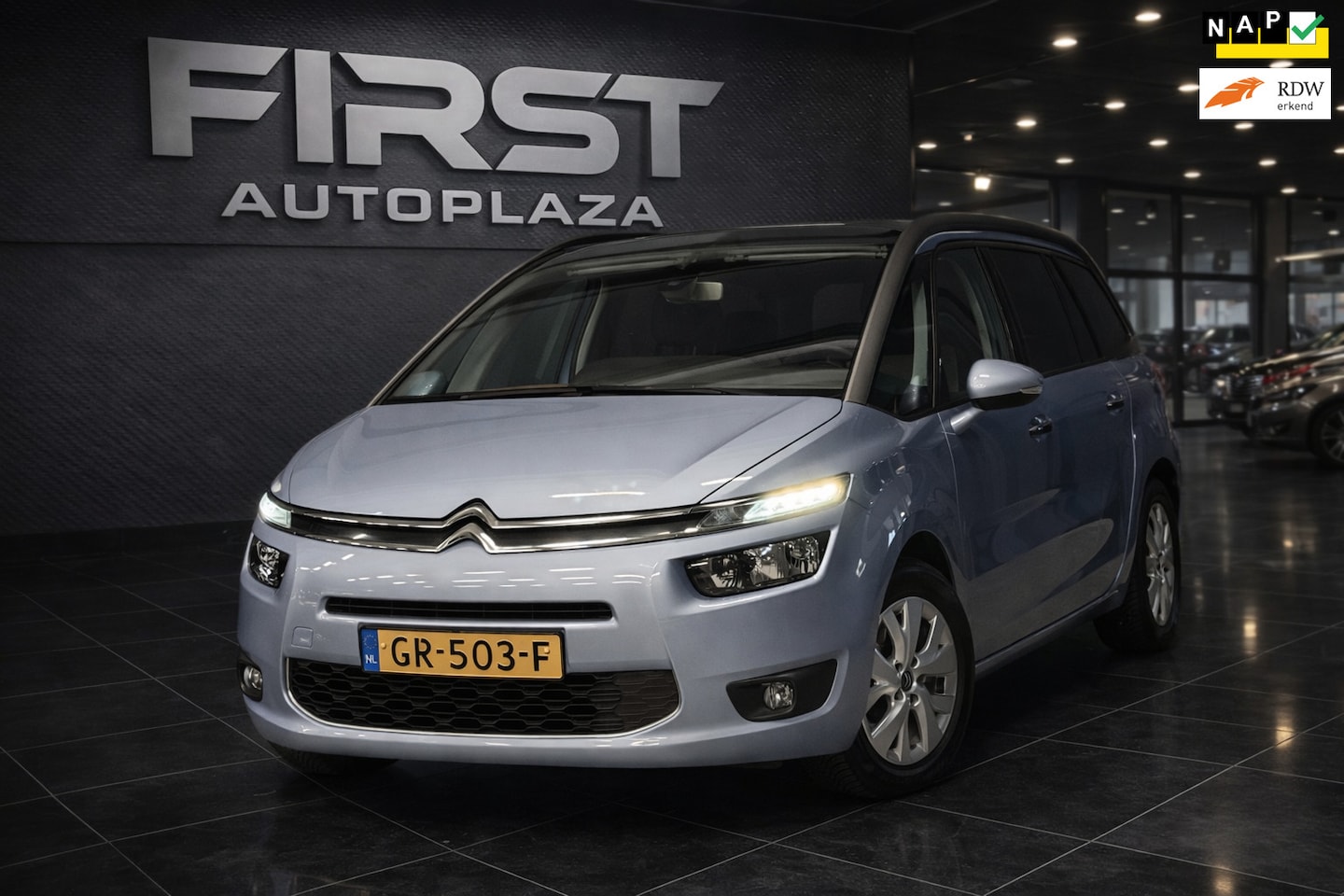 Citroën Grand C4 Picasso - 1.2 PureTech Business 7-PERSOONS KEYLESS ENTRY-GO|NAVI|CAMERA|6-BAK|PDC | KEURIGE AUTO ! - AutoWereld.nl