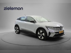 Renault Mégane - EV40 Boost Charge Equilibre - Digitaal Cockpit, Carplay, Camera, SOH 95, 3%