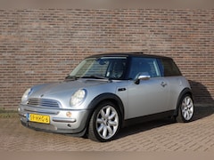 MINI Cooper - 1.6 Chili, prachtige auto Panoramadak, leder, JBL Sound