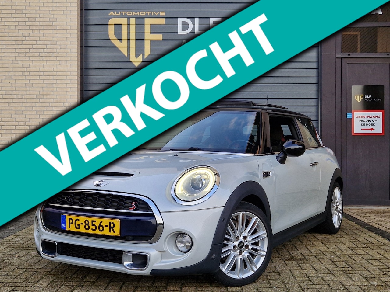 MINI Cooper S - Mini 2.0 | Pano | Stoelverwarming | John Cooper Works | NAP - AutoWereld.nl