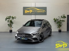Mercedes-Benz B-klasse - 180 AMG Line | Pano | Multispaak 19 inch | Volledig leer | Stoelverwarming | Navi | Camera