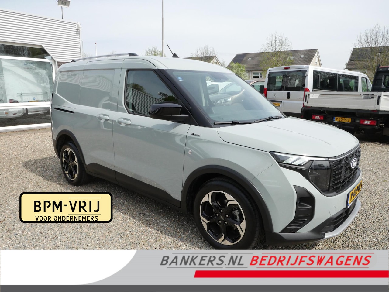Ford Transit Courier - 1.0 EcoBoost 125PK, Benzine, Airco - AutoWereld.nl