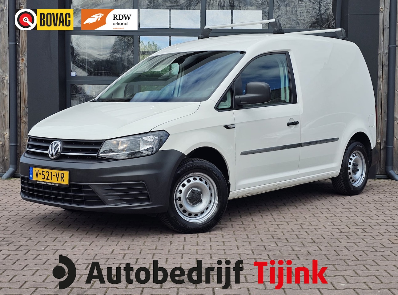Volkswagen Caddy - 2.0 TDI L1H1 BMT Trendline | Airco | Cruise | Trekhaak | All-seasons | Betimmering | Dakdr - AutoWereld.nl