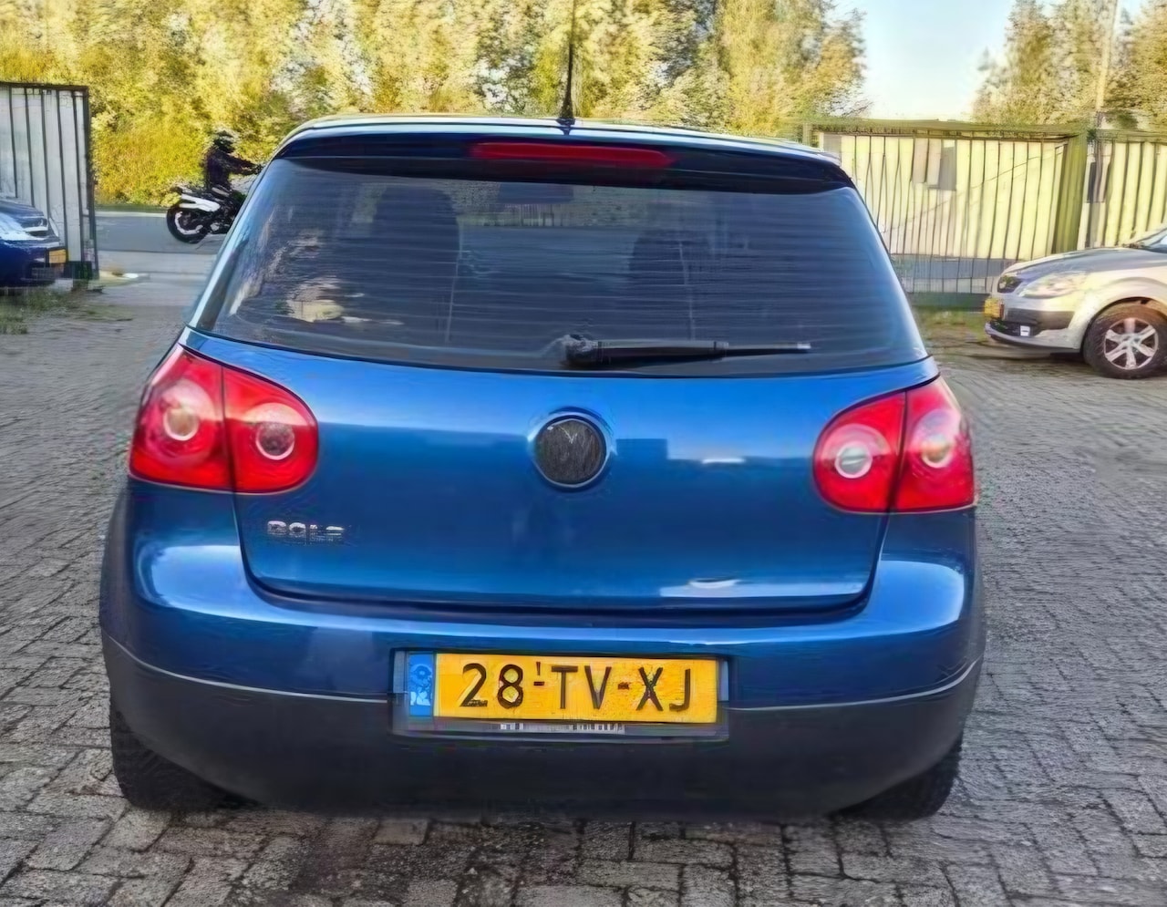 Volkswagen Golf - 1.4 Optive 2 - AutoWereld.nl