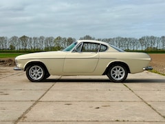 Volvo 1800 - 1800S De "Saint" uitvoering