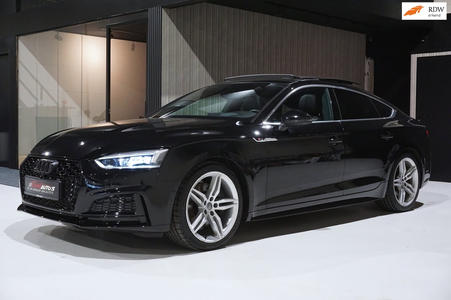 Audi A5 Sportback - 2.0 TFSI S-line 252PK Quattro Pano B&O 360 - AutoWereld.nl