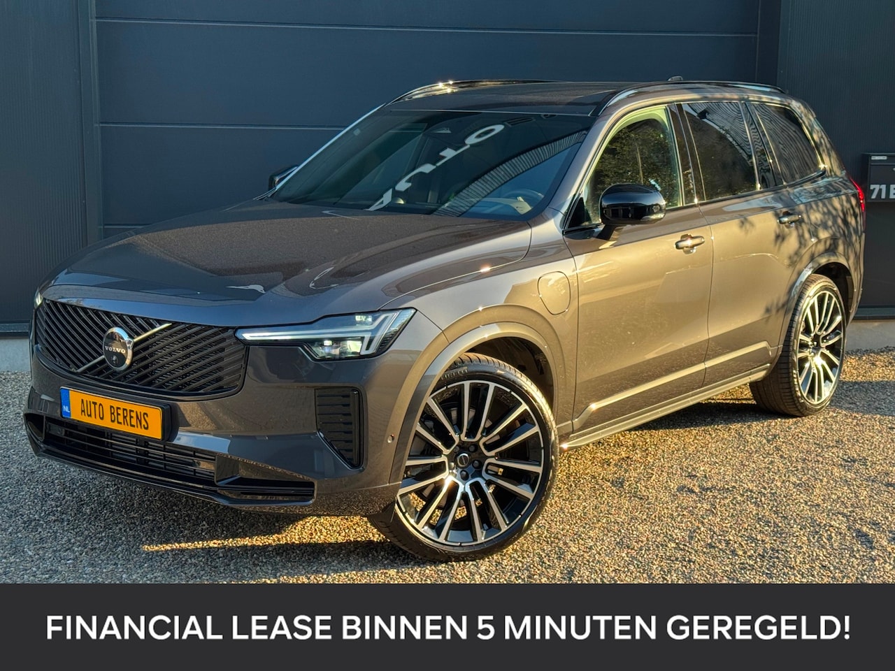 Volvo XC90 - 2.0 T8 Plug-in hybrid AWD Ultra Dark | Bowers&Wilkins | Luchtvering | Massage | 22 Inch | - AutoWereld.nl