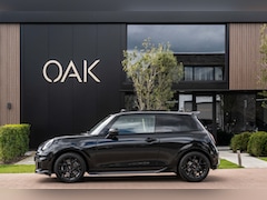 MINI Cooper - 1.5 C John Cooper Works M | Panorama | Leder | Head-Up | Camera | 18"LM | Midnight Black