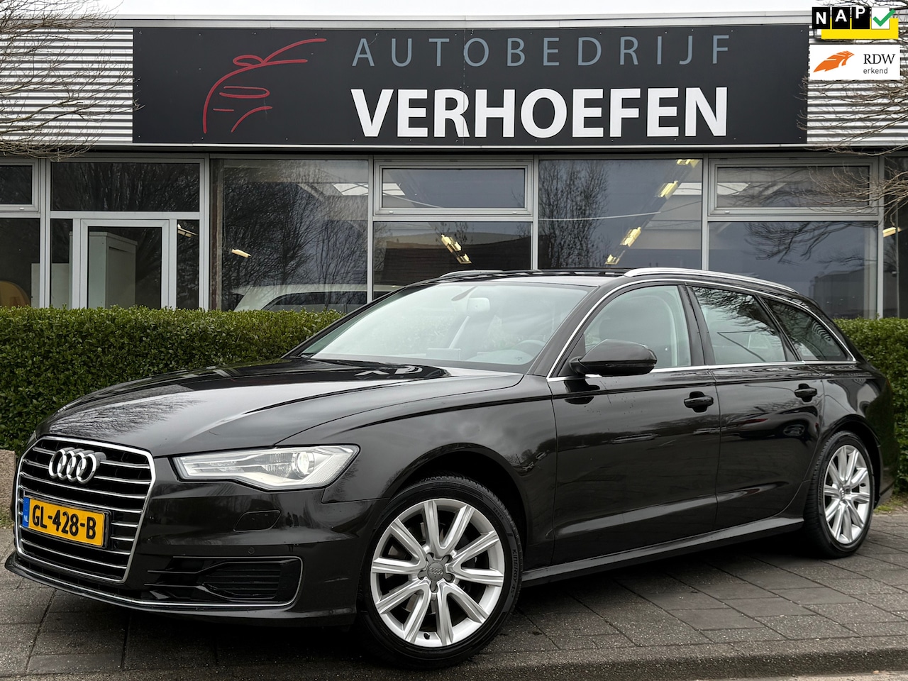 Audi A6 Avant - 1.8 TFSI ultra Business Edition - AUTOMAAT - XENON - CRUISE / CLIMATE CONTR - KEYLESS - PA - AutoWereld.nl