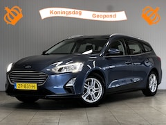 Ford Focus Wagon - 1.0 EcoBoost Trend Edition Business/ Apple+Android/ Trekhaak/ 16''LMV/ Clima/ Navi/ Cruise