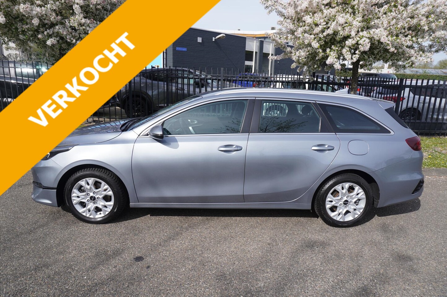 Kia Cee'd Sportswagon - Ceed Sw 1.0 T-GDi 120pk DynamicLine Clima Navi NL-Auto Mooi - AutoWereld.nl