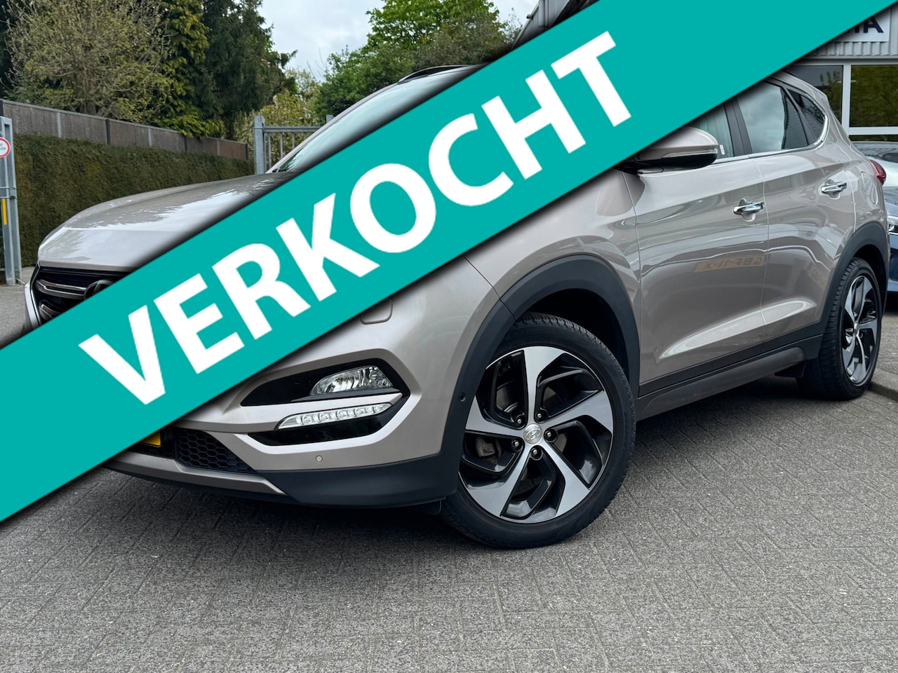 Hyundai Tucson - 1.6 T-GDi Premium 4WD | Trekhaak | Panoramadak | Stoelkoeling | Stuurverwarming | - AutoWereld.nl