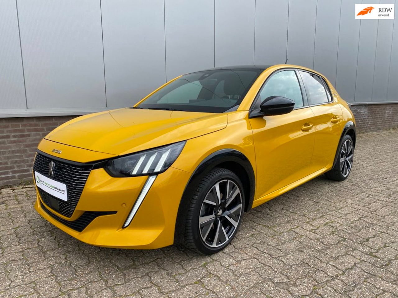 Peugeot 208 - 1.2 PureTech GT-Line Camera Led Apple Car Play - AutoWereld.nl