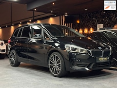 BMW 2-serie Gran Tourer - 220i 7p. High Executive|CRUISE|AUTO|PANO|AUTO