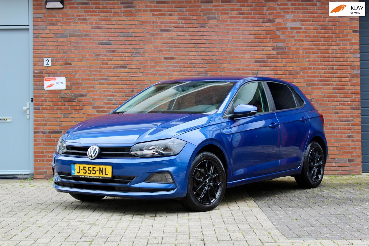 Volkswagen Polo - 1.0 MPI Comfortline Business | Stoelverwarming | Airco - AutoWereld.nl