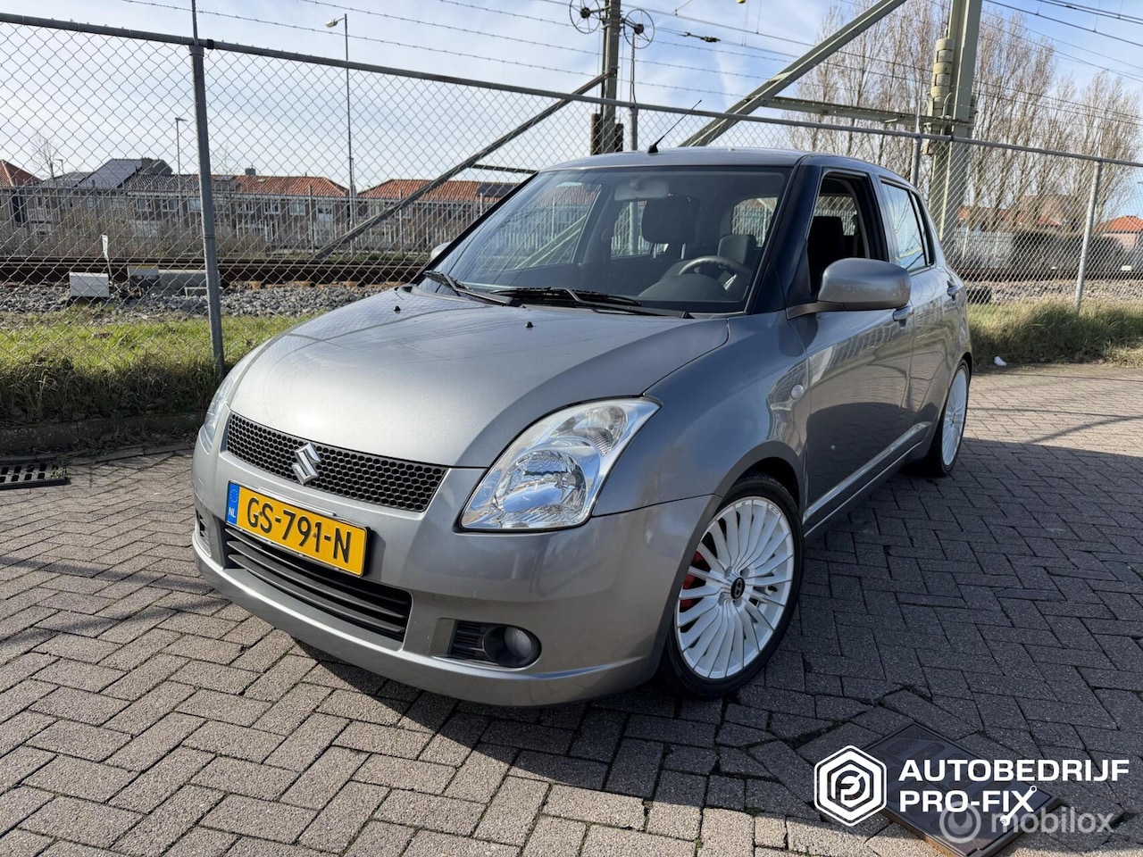 Suzuki Swift - 1.3 GLS 1.3 GLS - AutoWereld.nl