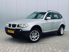 BMW X3 - 2.0i, Navi, Pdc, Cruise, Handgeschakeld