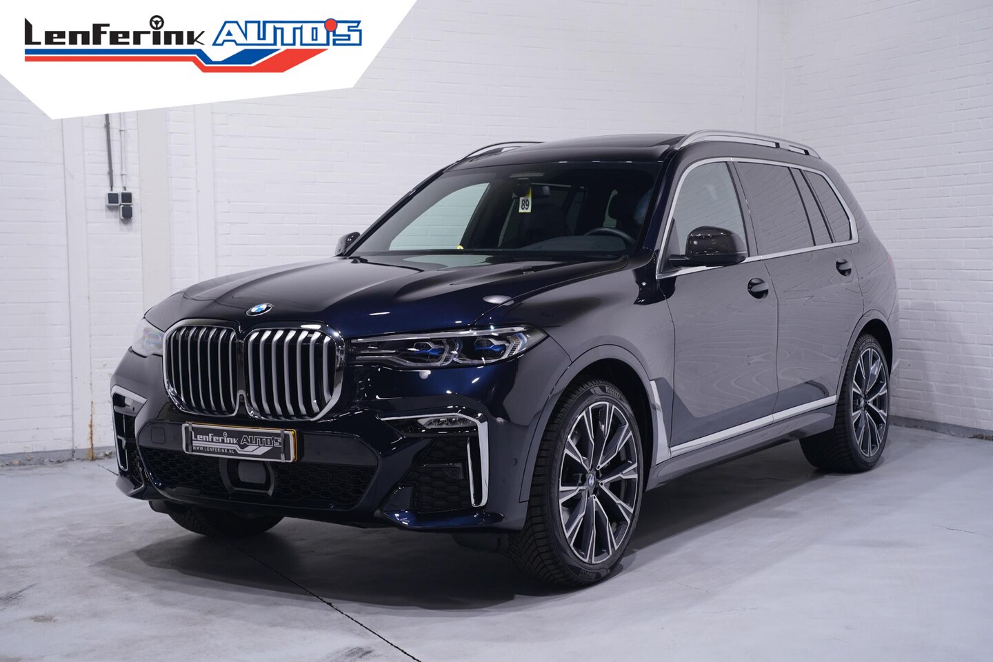 BMW X7 - xDrive40i M Sport NAP M Stoelen Carbon spiegels Leder dashbord Massage Standverwarming Bow - AutoWereld.nl
