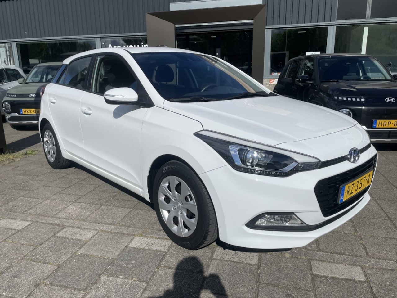 Hyundai i20 - 1.0 T-GDI Comfort + NAVI*RIJKLAARPRIJS*