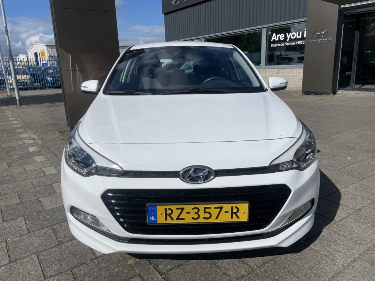 Hyundai i20 - 1.0 T-GDI Comfort + NAVI*RIJKLAARPRIJS*