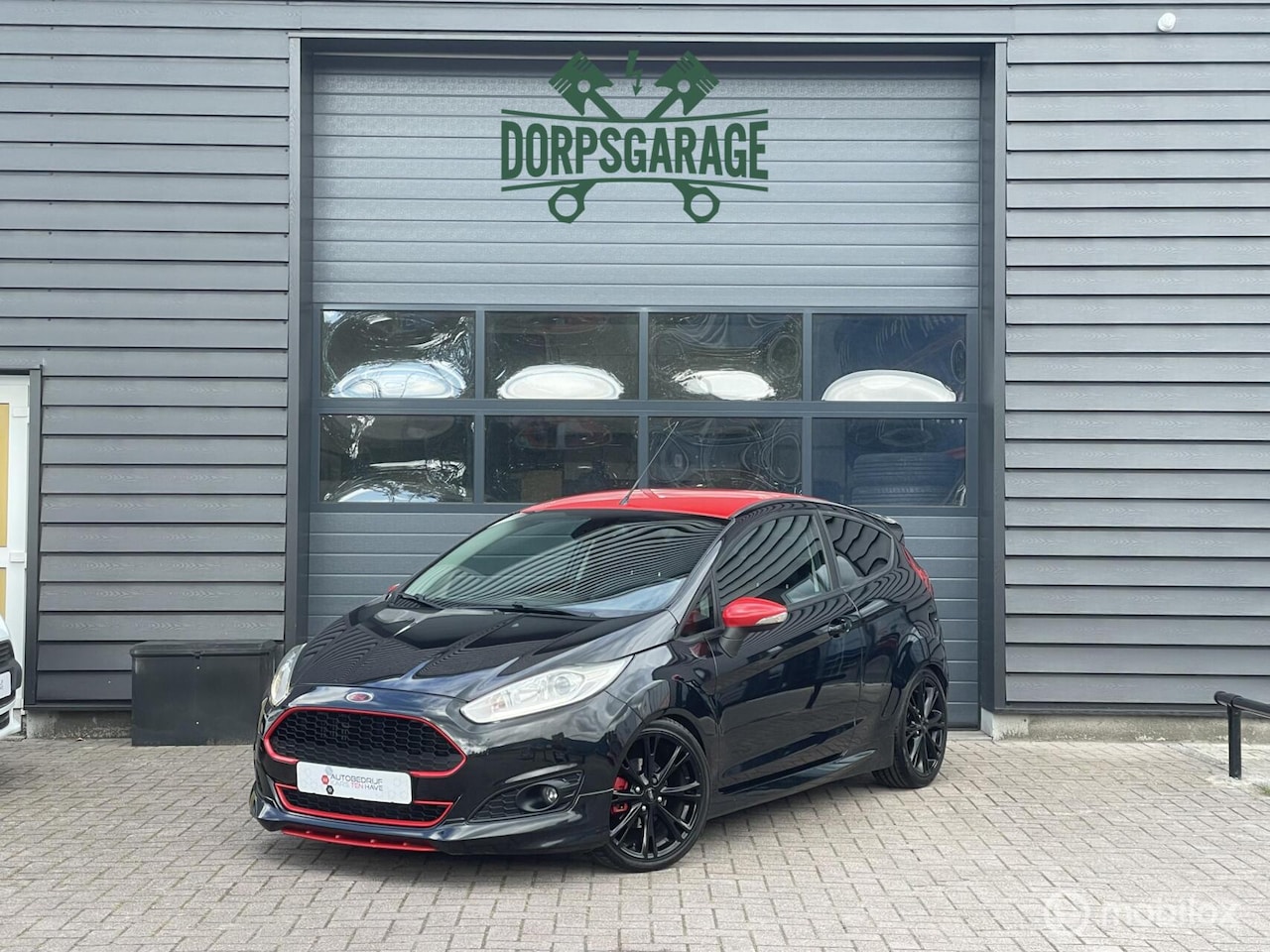 Ford Fiesta - 1.0 Black Edition|Milltek|Eibach|Revisiemotor! - AutoWereld.nl