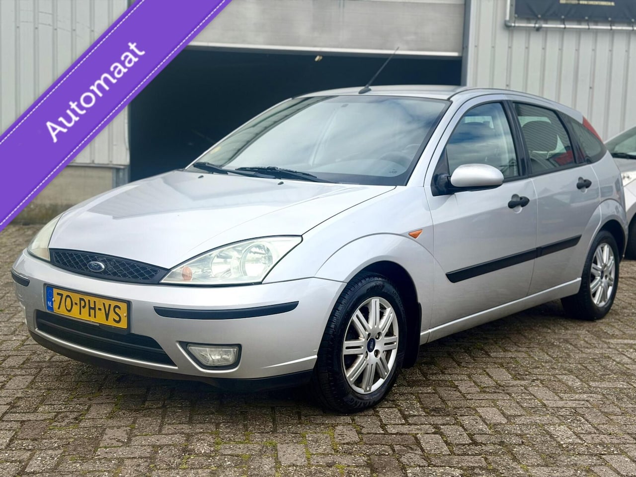 Ford Focus - 1.6-16V Futura AUTOMAAT - AutoWereld.nl