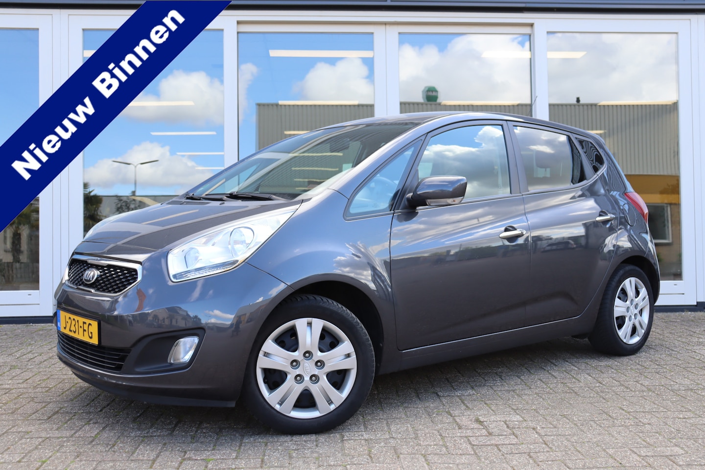 Kia Venga - 1.6 CVVT Comfort Pack 1.6 CVVT Comfort Pack, Camera, Airco, PDC A, Trekhaak, Prijs Is Rijklaar Inclusief 6 Maand - AutoWereld.nl