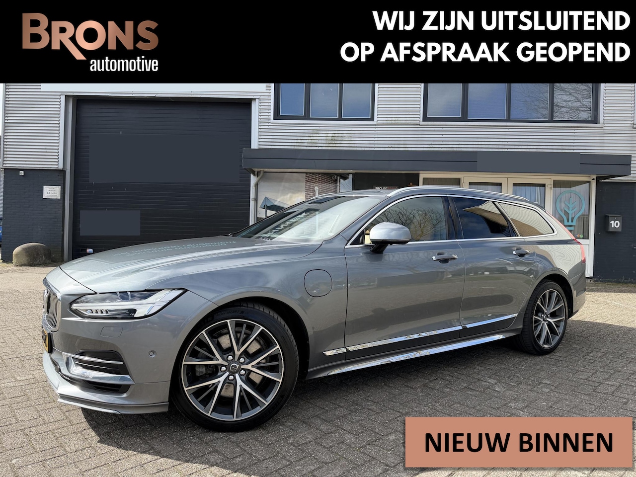 Volvo V90 - 2.0 T8 AWD Inscription Full options - AutoWereld.nl