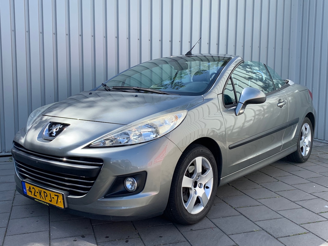 Peugeot 207 CC - 1.6 VTi|140000KM|Navigatie|Climate Control| - AutoWereld.nl