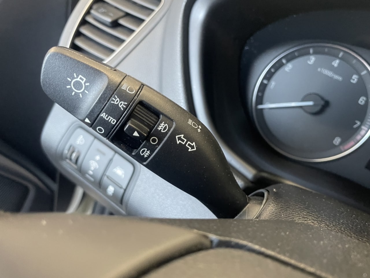 Hyundai i20 - 1.0 T-GDI Comfort + NAVI*RIJKLAARPRIJS*