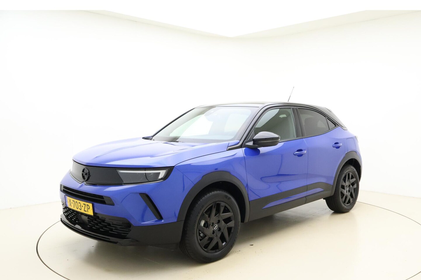 Opel Mokka - 1.2 Turbo 130pk Automaat GS | Navigatie | Camera | Climate control | Zwart dak | Lichtmeta - AutoWereld.nl