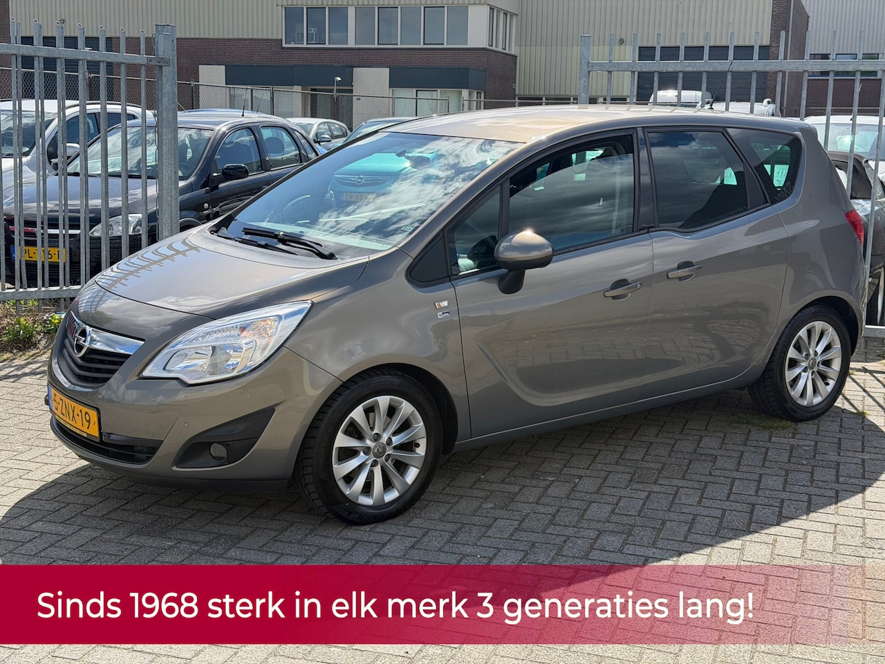 Opel Meriva - 1.4 Turbo Cosmo AUTOMAAT! Leer l Cruise l Airco l PDC l Stoel-stuurverwarming l AFNEEM HAA - AutoWereld.nl
