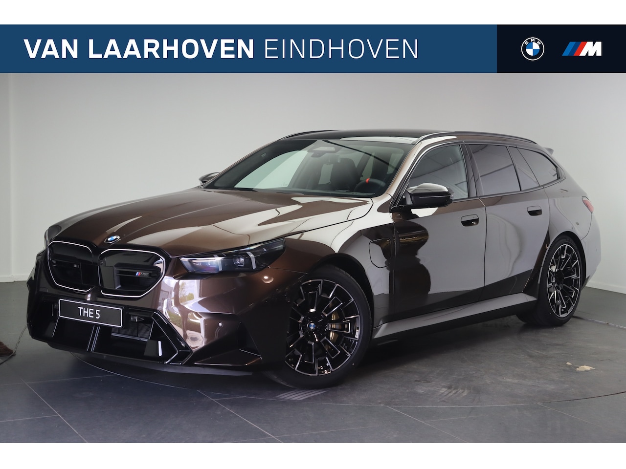 BMW 5-serie Touring - M5 Automaat / Trekhaak / Panoramadak / Carbon-keramische remmen / M Drive Professional / C - AutoWereld.nl