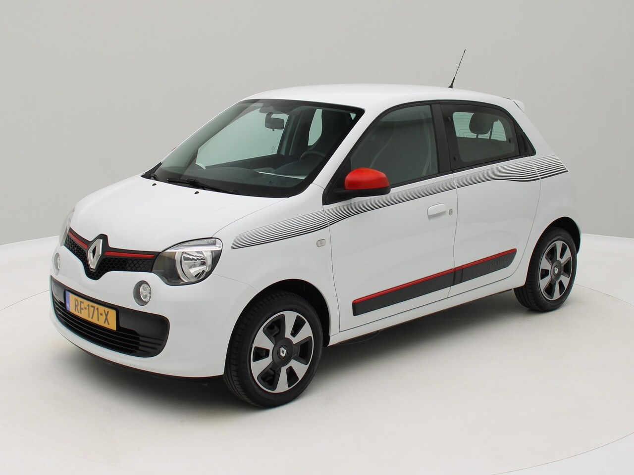 Renault Twingo - 1.0 SCe Collection Lage km.stand.! - AutoWereld.nl