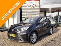Toyota Aygo X - PULSE AUTOMAAT STOELVERWARMING CLIMA KEYLESS ENTRY & START ANDROID & APPLE LM-VELGEN