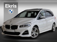 BMW 2-serie Gran Tourer - 218i | M Sportpakket | Panorama Dak | Stuurverwarming | Head-Up Display | Trekhaak