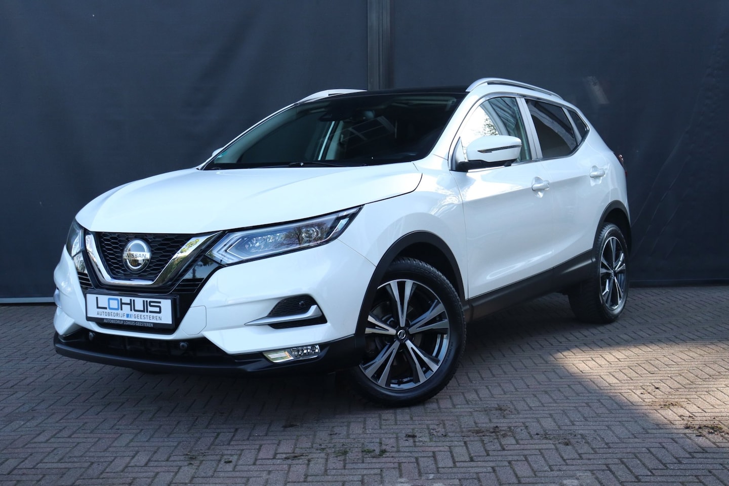 Nissan Qashqai - 1.3 DIG-T Tekna 160 AUTOMAAT |PANO | KEYLESS | CARPLAY | - AutoWereld.nl