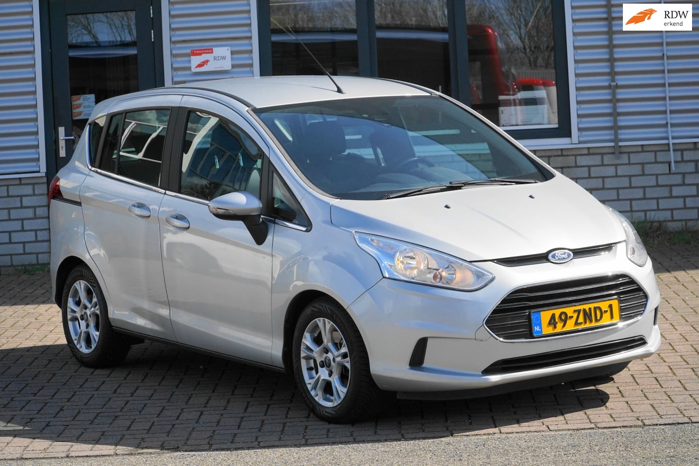 FORD B-MAX