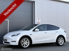 Tesla Model Y - Long Range AWD Enh. Autopilot Trekhaak SOH 90%