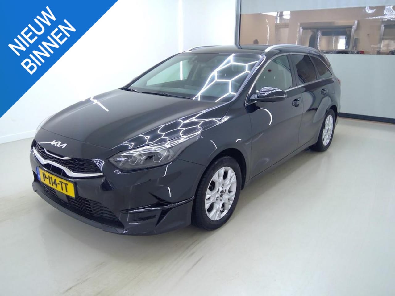 Kia Cee'd Sportswagon - CEED 1.5 T-GDi DYNAMICPLUSLINE I TREKHAAK (1410KG) I STOEL/STUURVERWARMING I P-CAMERA - AutoWereld.nl
