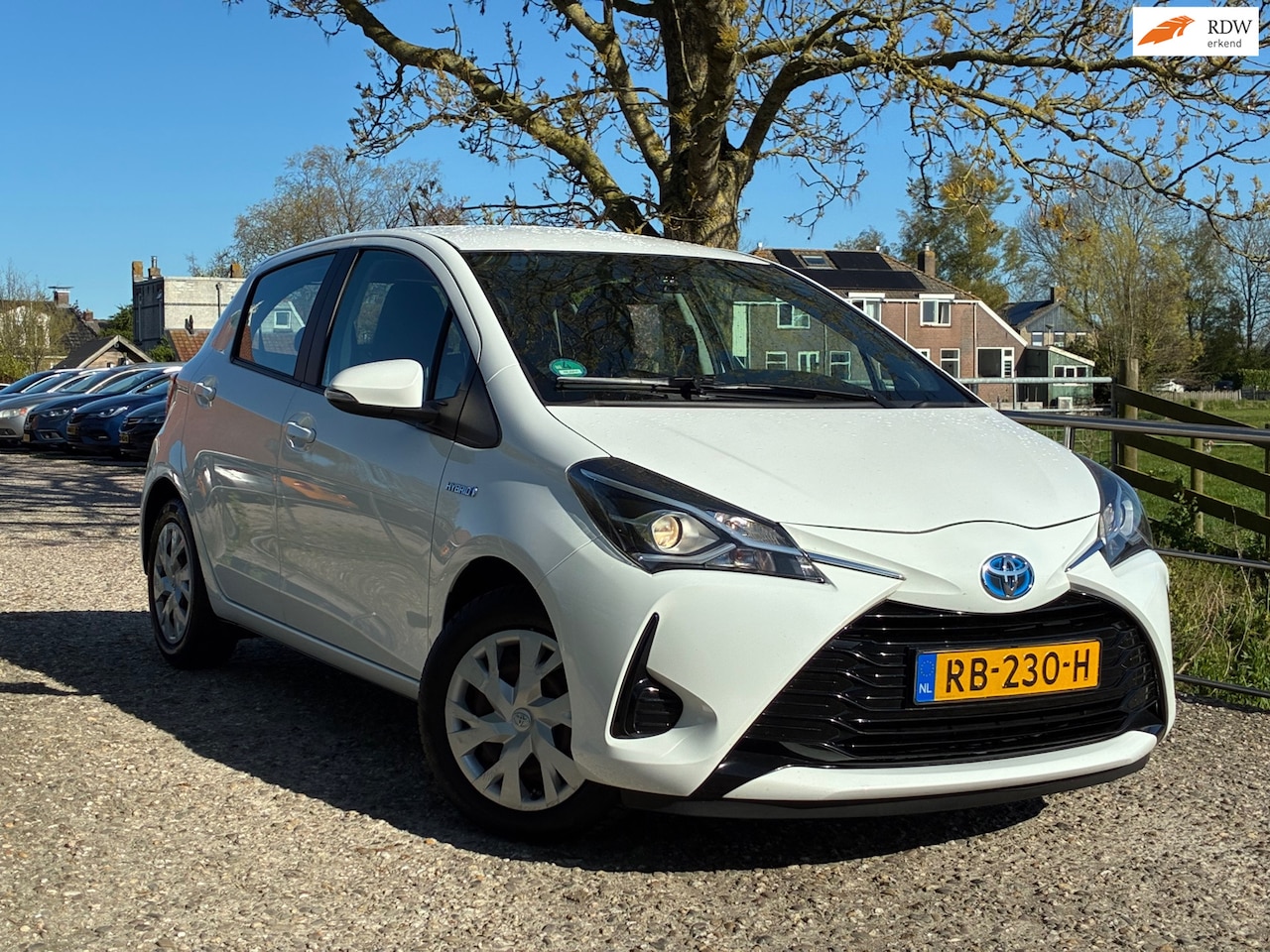 Toyota Yaris - 1.5 Hybrid Aspiration | Navi + Camera + Cruise Nu € 7.975,-!!! - AutoWereld.nl