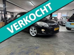 Toyota Auris - 1.8 Full Hybrid Dynamic 1e eig |Navi | Camera | dealer onderhouden