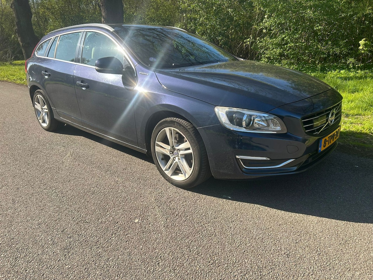 Volvo V60 - 2.4 D6 AWD Plug-In Hybrid Summum 2.4 D6 AWD Plug-In Hybrid Summum - AutoWereld.nl